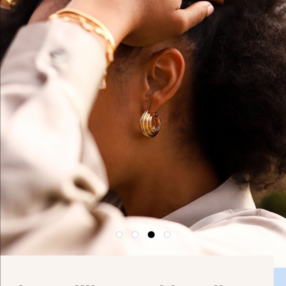 Missoma gold medium ridge hoop earrings